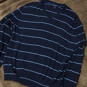 Long sleeve v neck sweater